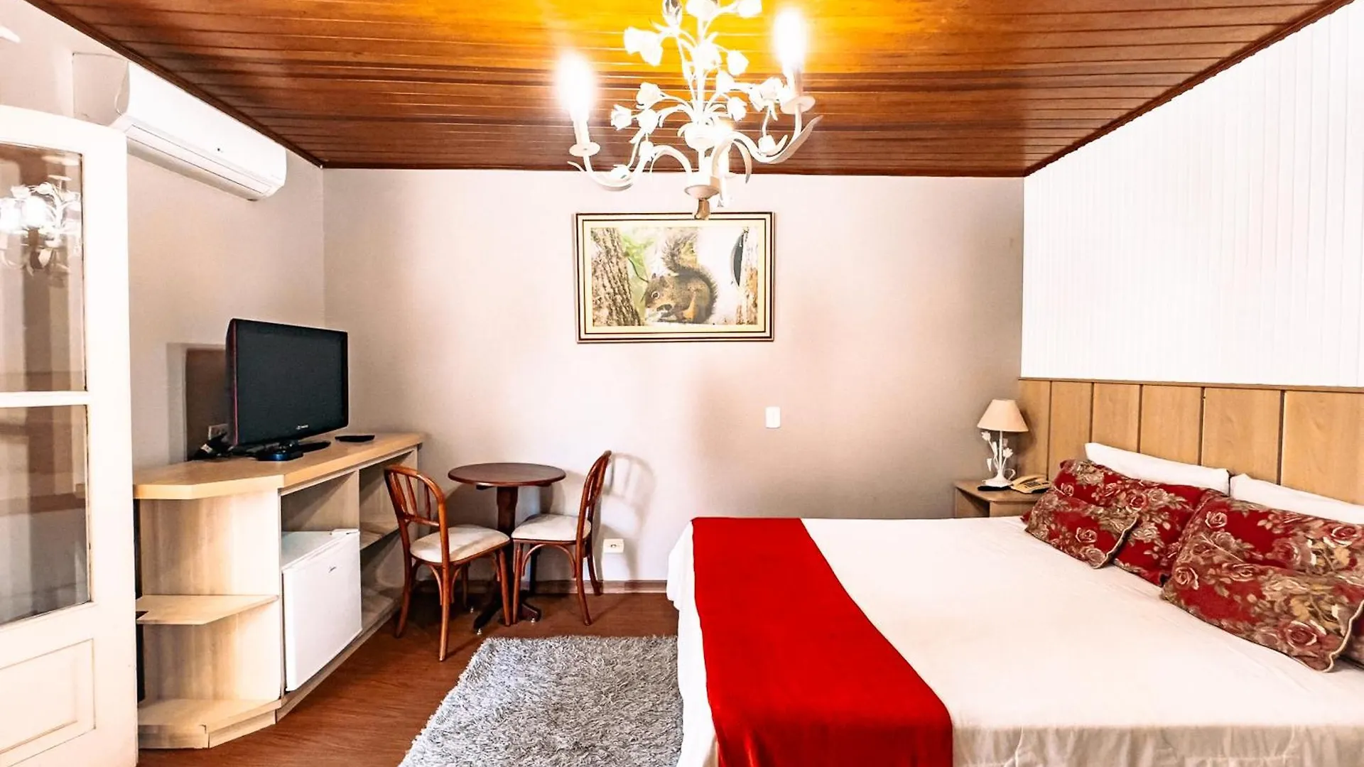 Inn Velinn Pousada Chateau Do Luar Prime Campos do Jordao