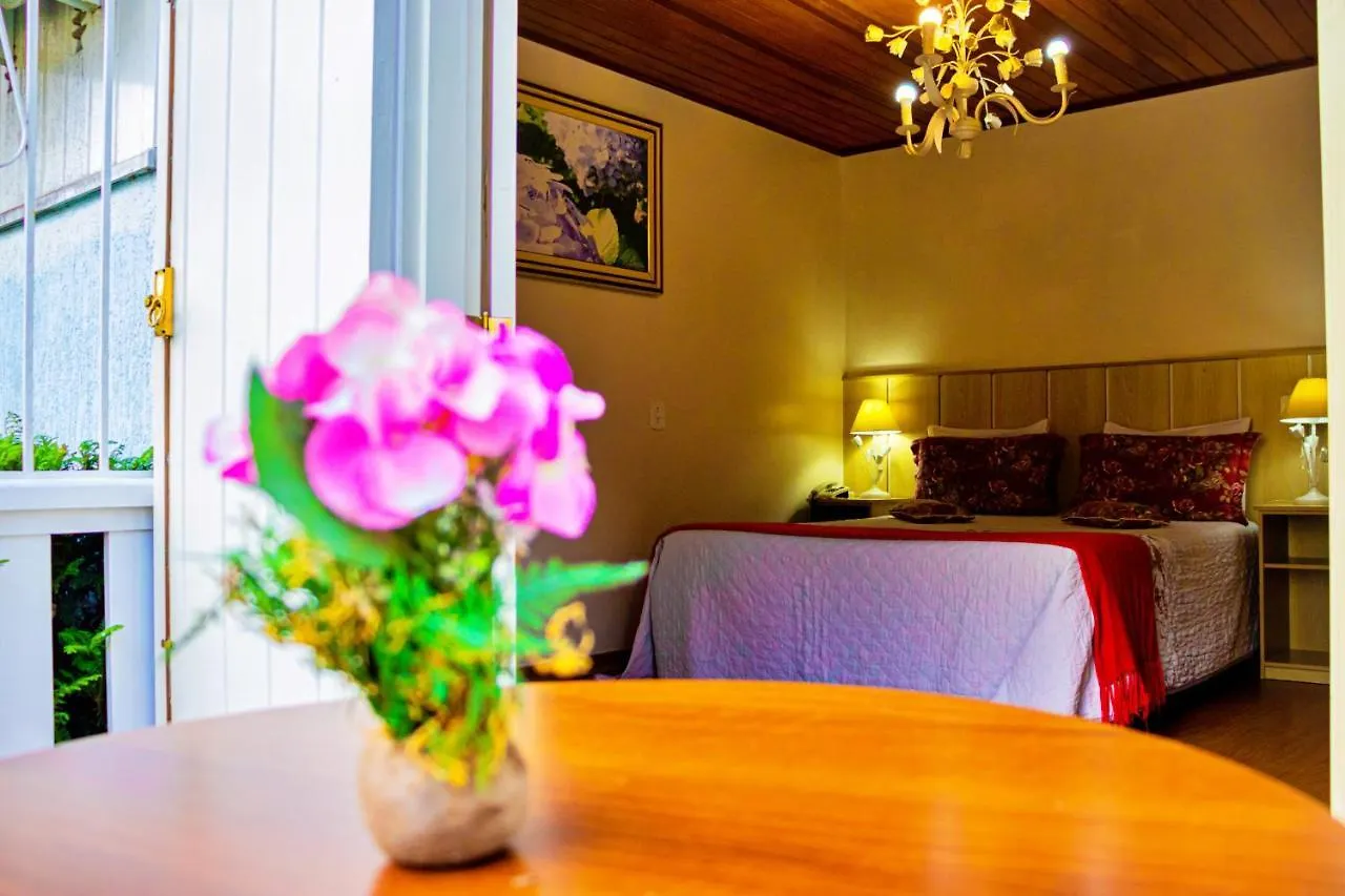 *** Inn Velinn Pousada Chateau Do Luar Prime Campos do Jordao Brazil
